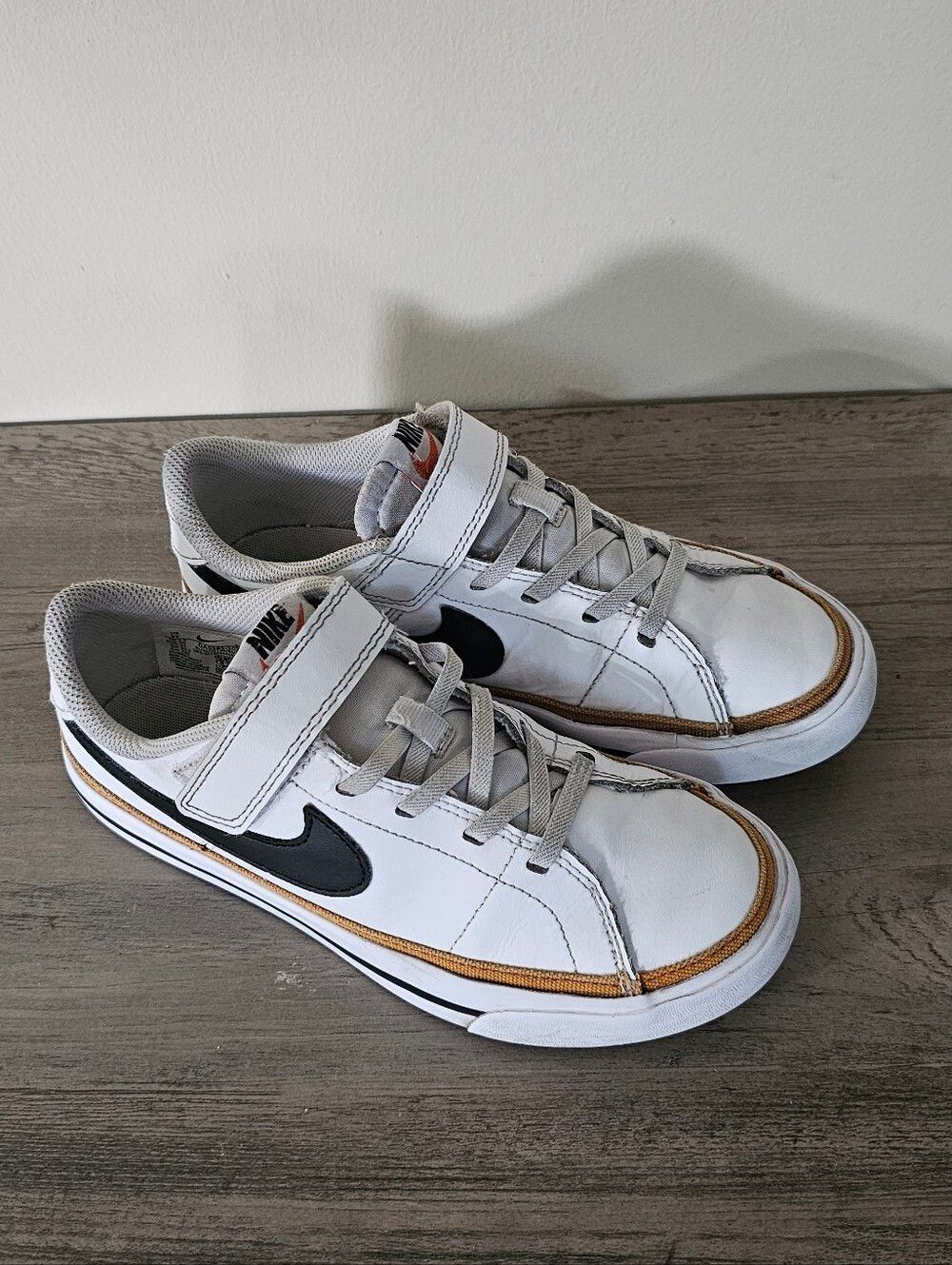 Nike Court Legacy Kid Boy Girl White Black Sneakers Shoes SIZE 3